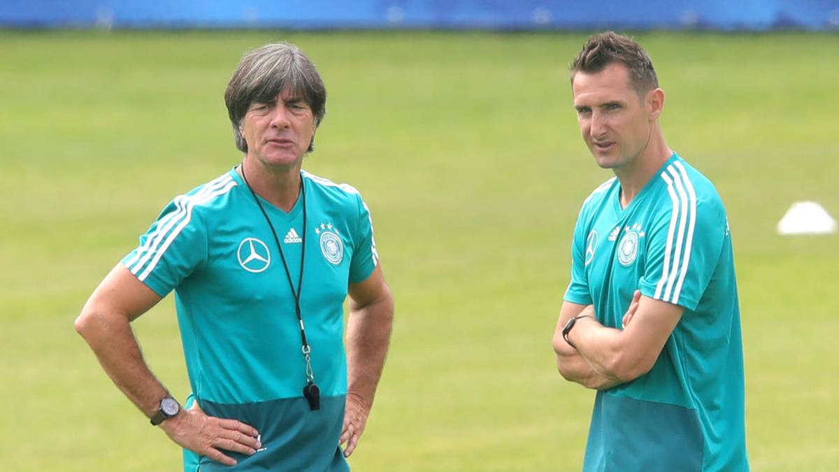 Miroslav Klose war bis zur WM 2018 Teil des Trainerstabs von Jogi Löw