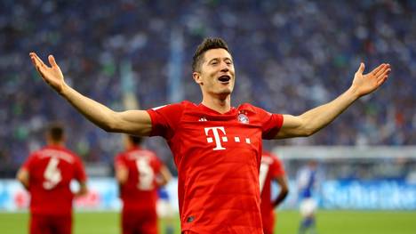 Robert Lewandowski verlängert seinen Vertrag beim FC Bayern vorzeitig