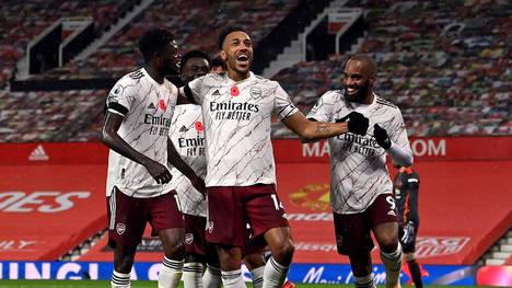 Der neue Vertrag beim FC Arsenal bringt Pierre-Emerick Aubameyang rund 350.000 Pfund pro Woche ein. Dieses Gehalt hat der Gabuner nun zu Teilen in sein neues Mega-Anwesen investiert 