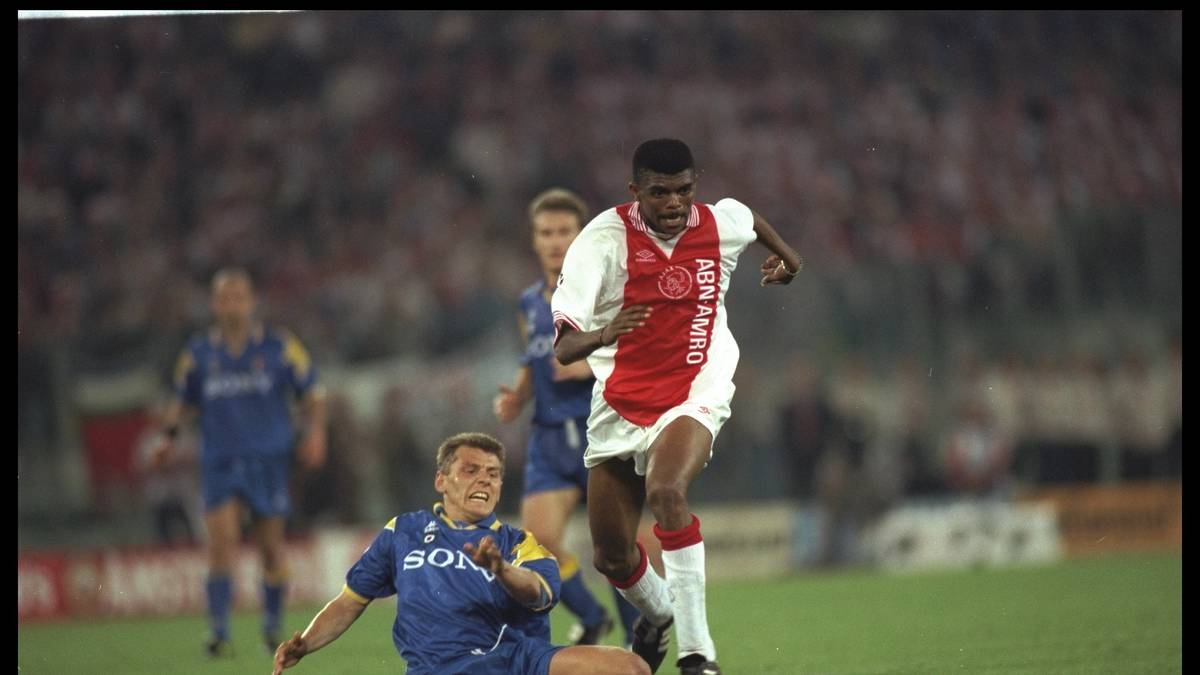 In drei Jahren für die Niederländer  werden internationale Top-Klubs auf ihn aufmerksam. Nach Inter Mailand erlebt er seine wohl größte Zeit von 1999 bis 2004 bei den Gunners - wie gesagt: an der Seite eines alten Bekannten