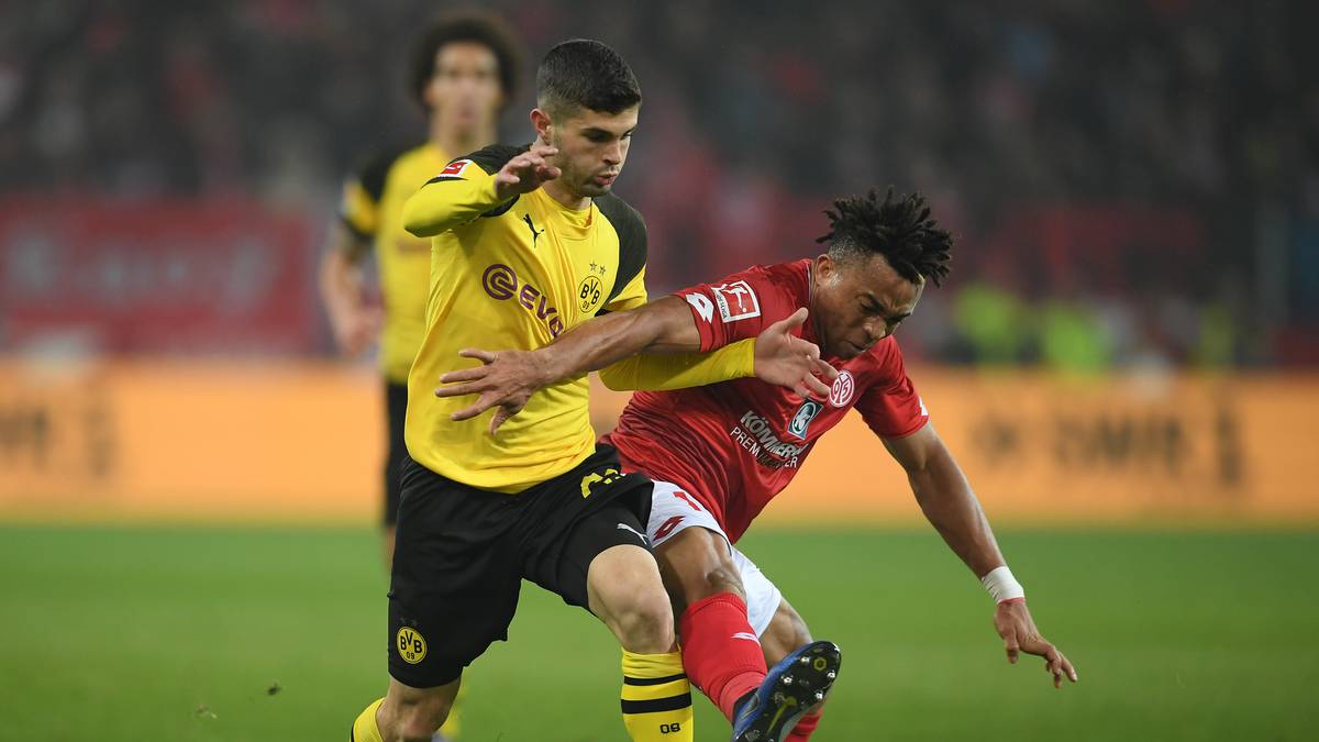 Die sechs Punkte Vorsprung auf Rang zwei lassen den BVB entspannt auf die Rückrunde blicken. Und dennoch ist mächtig Bewegung bei Schwarz-Gelb: Christian Pulisic verlässt den Klub im Sommer in Richtung Chelsea - und auch andere Akteure wecken Begehrlichkeiten