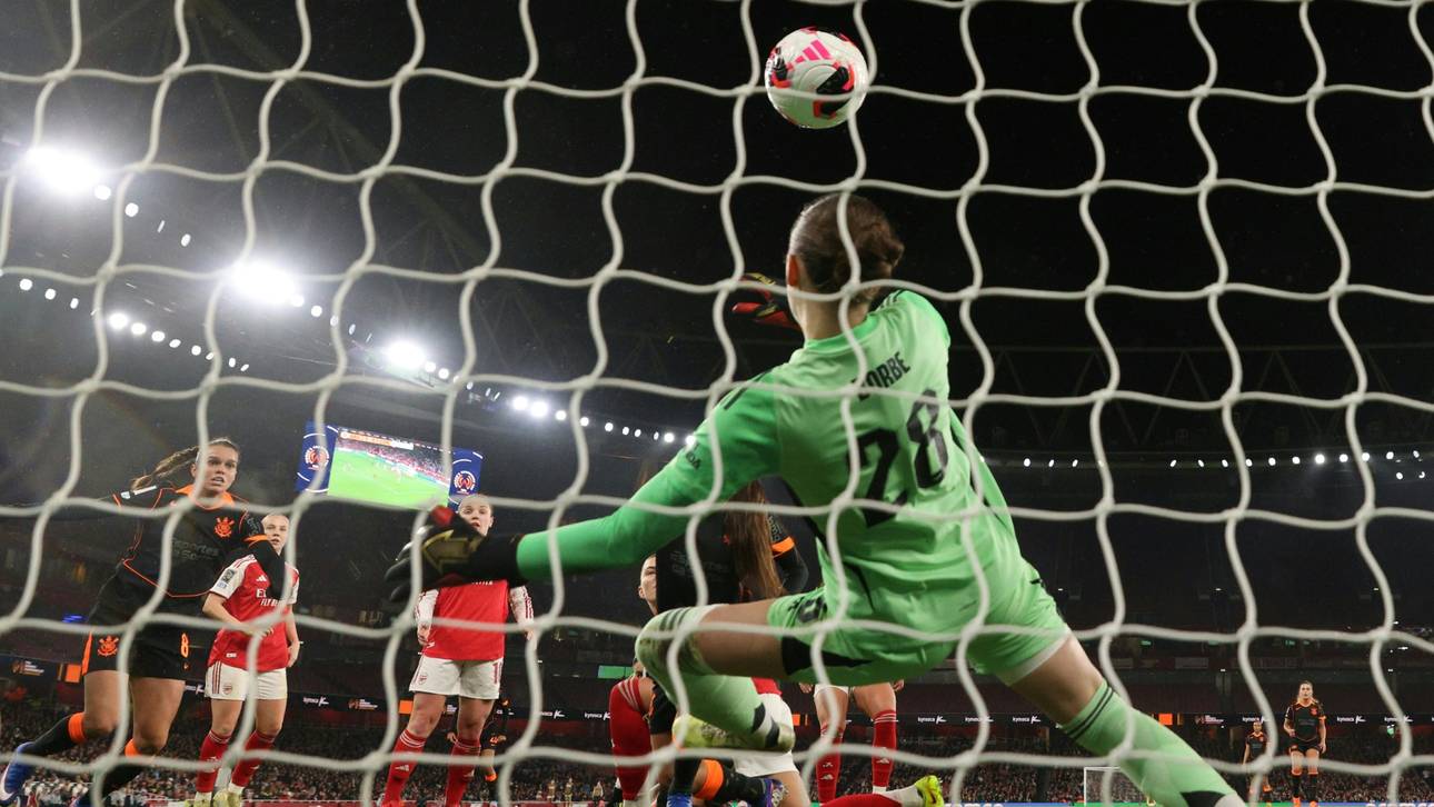 Arsenal-Frauen auf Halbfinal-Kurs