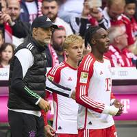 Thomas Tuchel nutzt gegen Bochum die Chance und ermöglicht einem Talent das Bundesliga-Debüt. Im Anschluss schwärmt der Bayern-Trainer vom Juwel. 