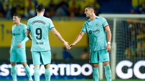 Robert Lewandowski erlebt Barcas Last-Minute-Sieg in Las Palmas nach seiner Auswechslung von der Bank. Die Wachablösung des einstigen Super-Stürmers scheint nur noch eine Frage der Zeit zu sein.