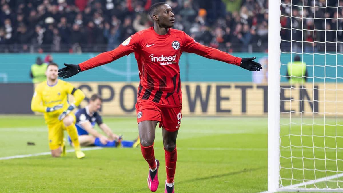 Eintracht-Star Kolo Muani bringt Legende Meier ins Schwärmen