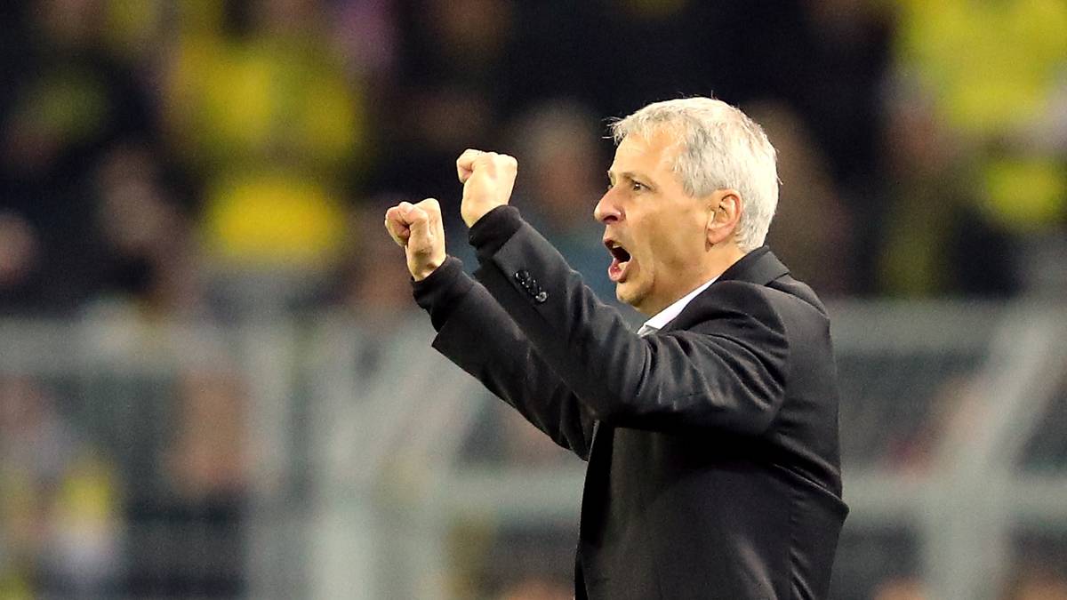 BLICK: Machtdemonstration im Signal Iduna Park! Das berühmte Atletico-Bollwerk steht eigentlich in der ersten Halbzeit, doch die Borussen wissen sich zu helfen. Lucien Favre beweist einmal mehr sein goldenes Händchen. Die beiden Joker Guerreiro und Sancho sorgen gleich für drei Treffer!
