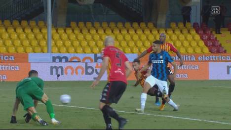 Inter Mailand setzt sich bei Aufsteiger Benevento Calcio souverän durch. Der ehemalige Dortmunder Achraf Hakimi glänzt mit einem Assist und einem Tor.