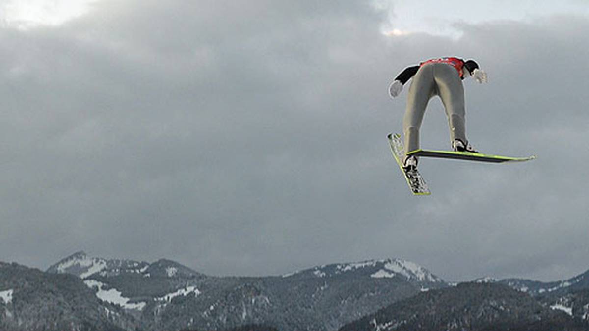 Wer krönt sich diesmal zum König der Lüfte? Zum 71. Mal kämpfen die besten Skispringer der Welt vom 29. Dezember 2022 bis 6. Januar 2023 in Oberstdorf, Garmisch-Partenkirchen, Innsbruck und Bischofshofen um den Tourneesieg