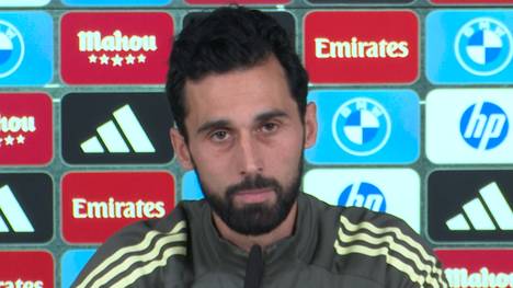 Alvaro Arbeloa scheidet in seinem ersten Spiel als Trainer von Real Madrid direkt aus dem Pokal aus. Der Ex-Spieler der Königlichen weiß dabei um die Wichtigkeit der Fans. 