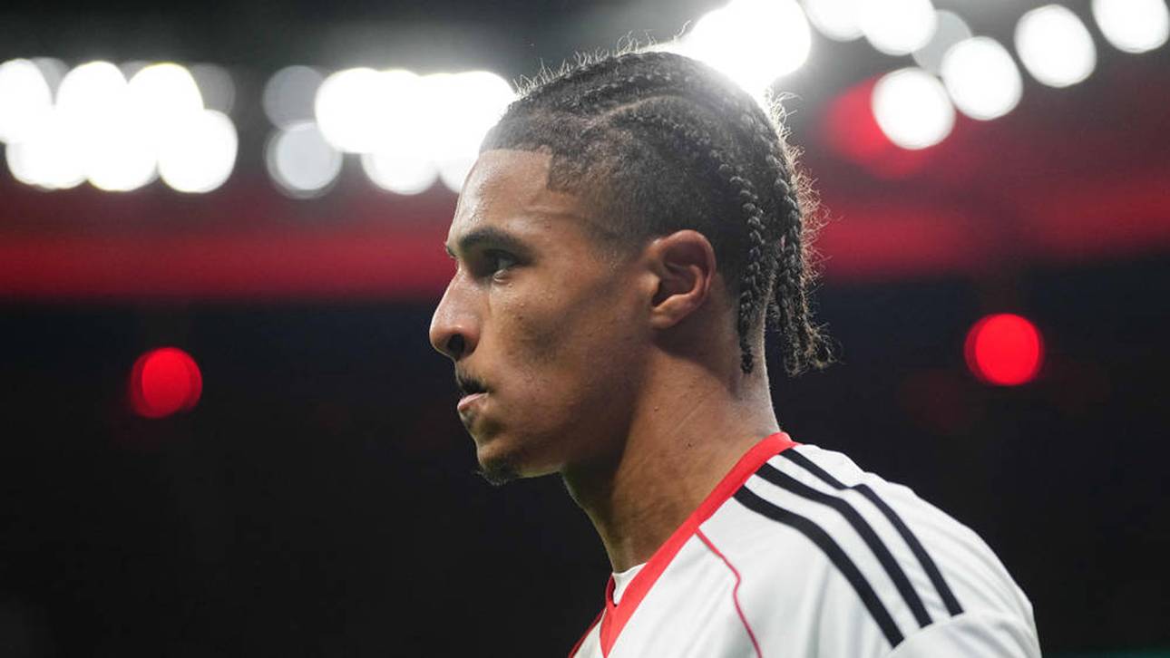 XXL-Preisschild für Eintracht-Star