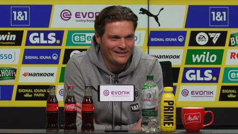 Borussia Dortmund hat sein Minimal-Ziel Champions League erreicht. Daher bringt ein Journalist den Busfahrer ins Gespräch für die Aufstellung gegen Augsburg. Edin Terzic reagiert scherzhaft.