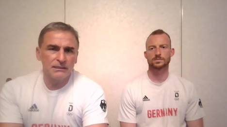 Deutschlands Testspiel vor dem Olympischen Fußballturnier gegen Honduras musste aufgrund von rassistischen Äußerungen des Gegners Abgebrochen werden. Stefan Kuntz und Maximilian Arnold äußern sich.