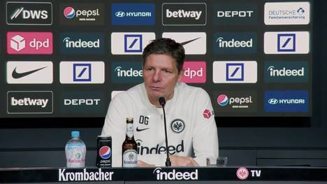Eintracht Frankfurts Trainer Oliver Glasner hat sich ein schwieriges Ziel zum Start der Rückrunde vorgenommen. Der SGE-Coach möchte in München am Samstagabend siegreich vom Platz gehen.