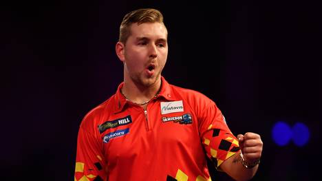 Dimitri van den Bergh warf in Wigan einen Neun-Darter