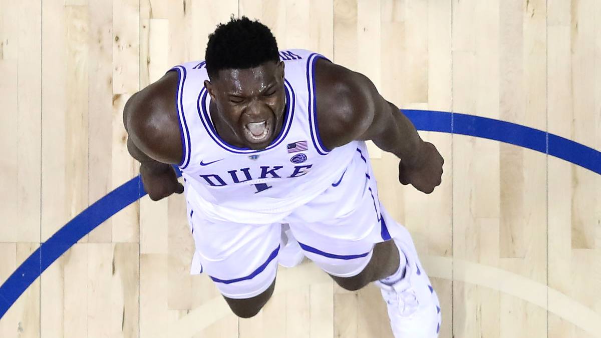 RANG 1 - ZION WILLIAMSON (Forward, Duke): Den Hype hat Williamson in seiner einzigen Saison für Duke mehr als gerechtfertigt. Manchmal als Dunk-Show bezeichnet, stellte er Barret und Reddish in den Schatten. Seine Kombination aus Athletik, Power, Explosivität, Basketball-IQ und Körperkontrolle ist noch nie dagewesen.