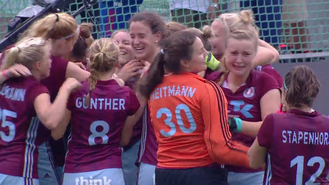 UHC-Frauen mühelos im Halbfinale