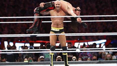 Cesaro gewann bei WrestleMania 37 gegen Seth Rollins