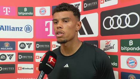 Aboubaka Soumahoro darf beim HSV erstmals in der Startelf ran und erlebt ein Horror-Debüt. Daniel Heuer Fernandes und Ransford Königsdörffer finden nach dem Spiel gegen Bayern tröstende Worte. 