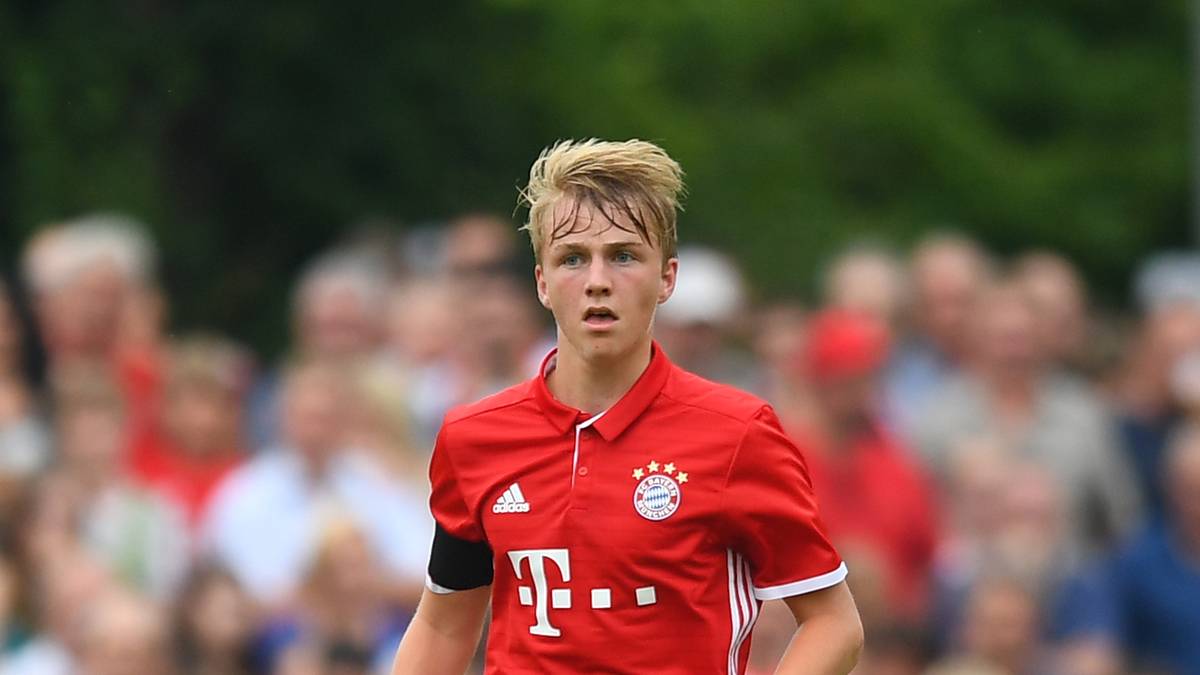 Felix Götze (FC Bayern): Schafft's der Bruder von Mario Götze beim FC Bayern? Nicht auszuschließen. Der 18-jährige Felix gilt als großes Talent, spielt auf der Innenverteidiger-Position. Carlo Ancelotti hat ihn schon auf dem Radar