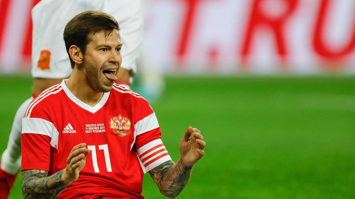 FEDOR SMOLOV (FK Krasnodar): Den 27-jährigen Nationalstürmer beobachtet der BVB schon seit geraumer Zeit. Seine Quote kann sich sehen lassen: In 13 Spielen in der russischen Premier Liga hat Smolov schon zehn Tore erzielt und zwei Treffer vorbereitet