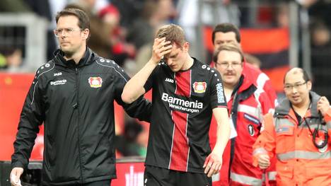 Bayer Leverkusen: Einsatz von Abwehrchef Sven Bender gegen Hannover fraglich, Sven Bender hat sich gegen Freiburg eine Kopfverletzung zugezogen