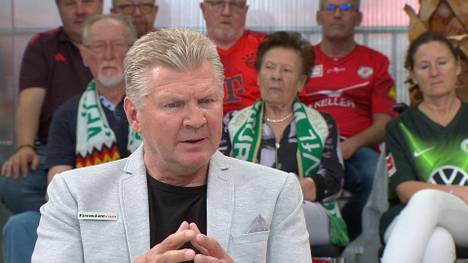 Stefan Effenberg spricht im STAHLWERK Doppelpass über die Baustellen bei den Bayern. Vor allem bei einem Sommerneuzugang ist sich der SPORT1 Experte fast schon sicher.