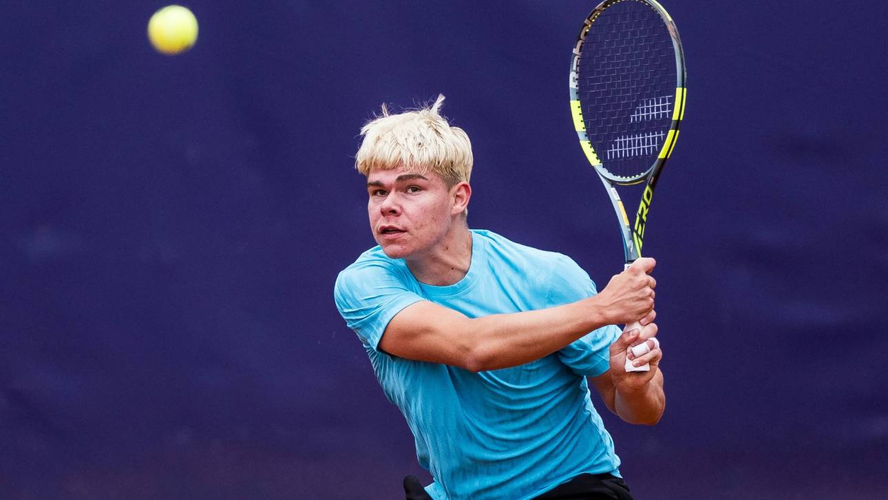 Dedura verliert Auftaktmatch