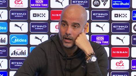 Pep Guardiola meint, dass Jack Grealish in direkter Konkurrenz zu Jeremy Doku und Phil Foden steht und erklärte, dass der Spieler, der den Platz auch verdient hat, zum Einsatz kommen werde.