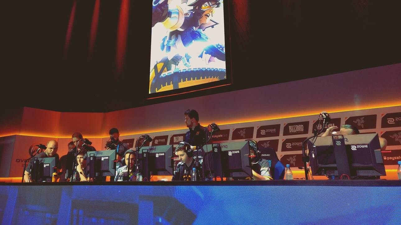 Winter Premiere mit Fnatic & Cloud9