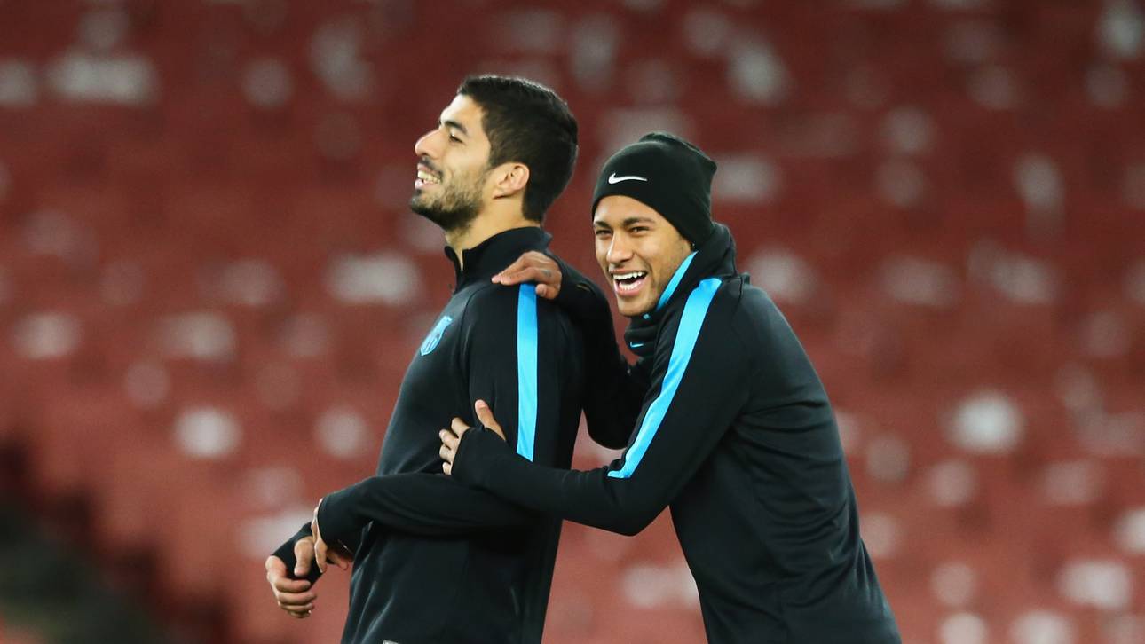 Neymar stärkt Suárez den Rücken