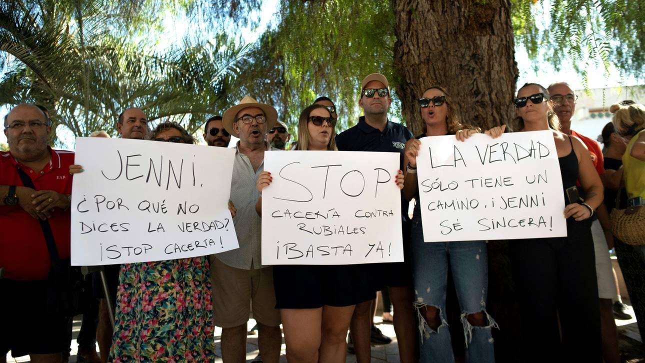 Kuss-Eklat: Auch UN schaltet sich ein