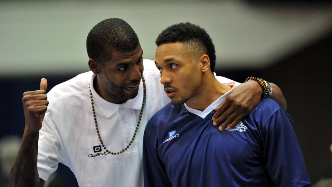 Tyrus Thomas und Brandyn Curry