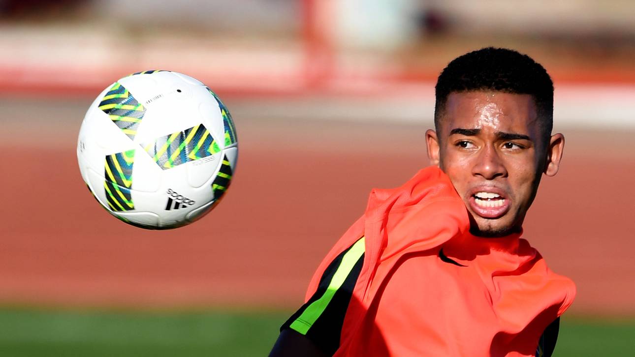 Jesus schließt sich ManCity an