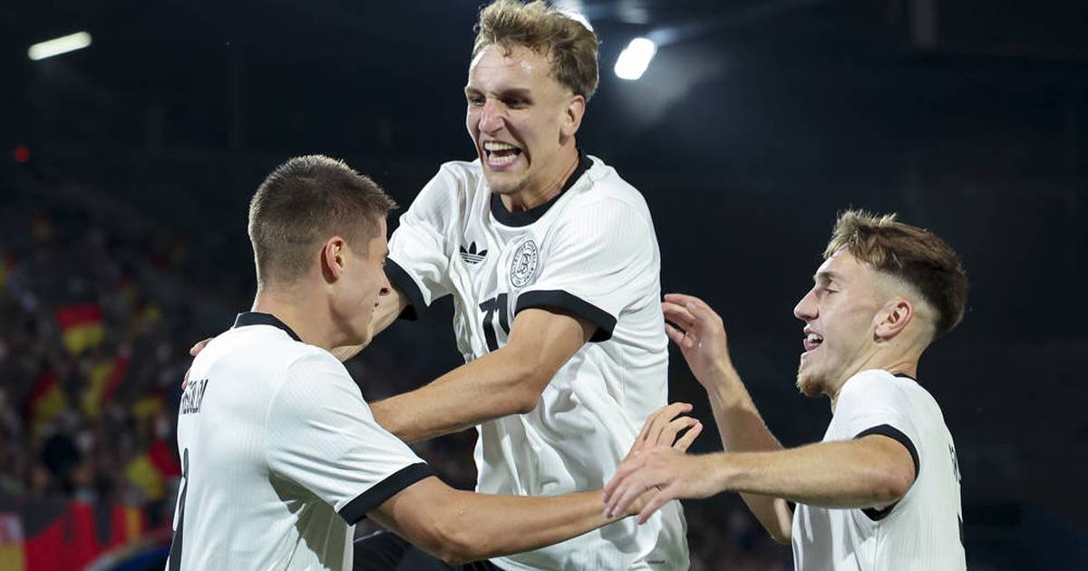 Germany scores big! Striker duo plays big