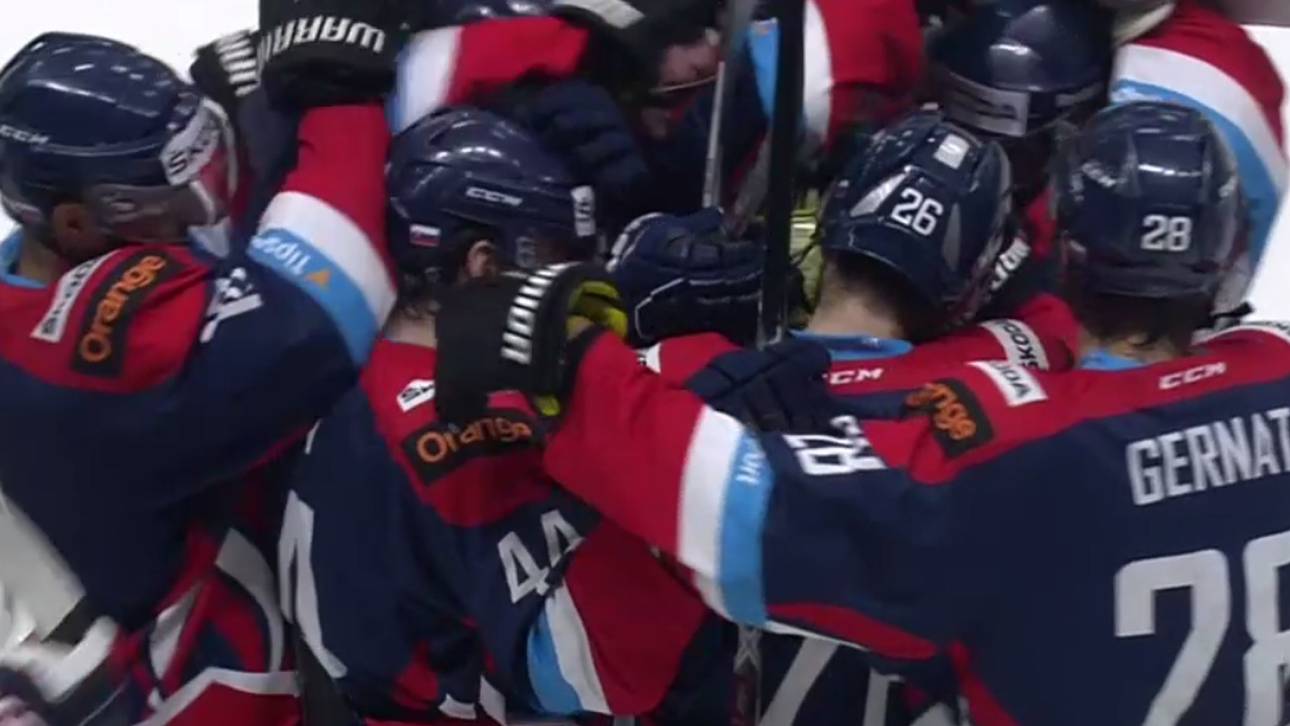 Slowakei gewinnt nach Penalty-Krimi