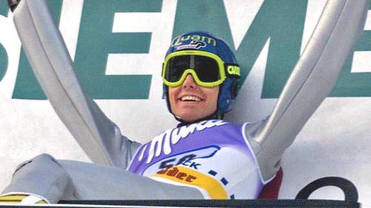 Bei der 50. Ausgabe in der Saison 2001/02 gelingt Sven Hannawald das Meisterstück