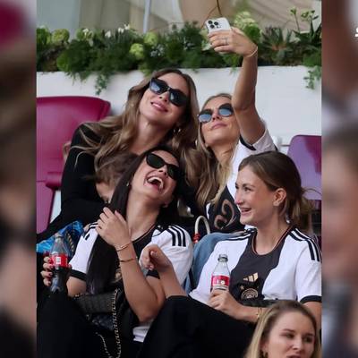 Support von der Tribüne: Diese DFB-Spielerfrauen unterstützen vor Ort