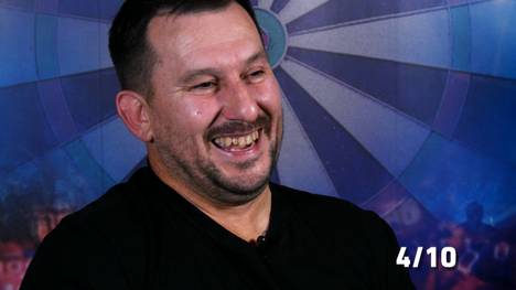 "She's a ten, but..." - Die Darts-Stars verraten, welche Einstellungen sie nerven oder kalt lassen, und was die perfekte Partnerin mitbringen sollte. Überraschende Einschätzungen und klare Antworten - in der Rubrik zur Darts-WM.