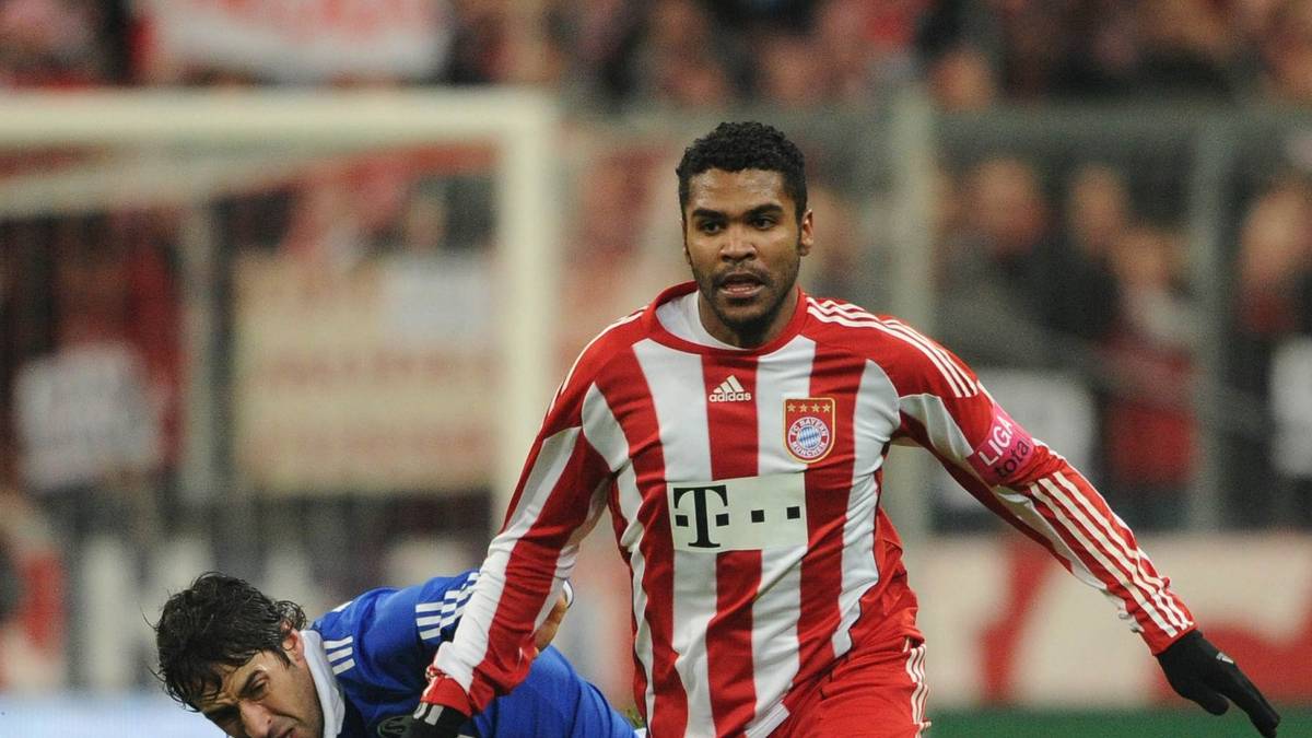 BRENO: Beim Brasilianer waren keine sportlichen Gründe dafür verantwortlich, warum ihm letztlich nicht der Durchbruch gelang. Dabei kam er 2008 für 12,3 Millionen Euro vom FC Sao Paulo. Sein Kapitel beim FC Bayern war 2012 beendet, nachdem er wegen Brandstiftung zu einer Haftstrafe verurteilt worden war