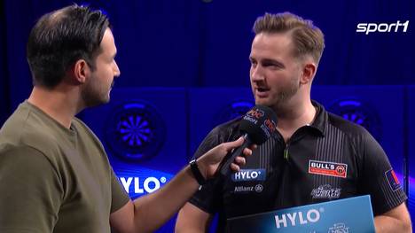 Arno Merk hat es geschafft! In einem packenden Super-League-Finale krönt er sich zum Champion und tütet sein Ticket für die Darts-WM im Ally Pally ein.
