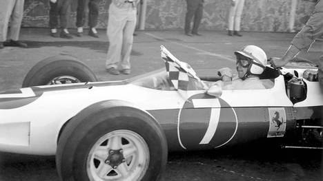 John Surtees wurde 1964 Formel-1-Weltmeister