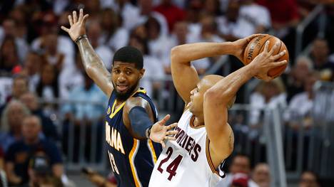 Indiana Pacers v Cleveland Cavaliers - Game One