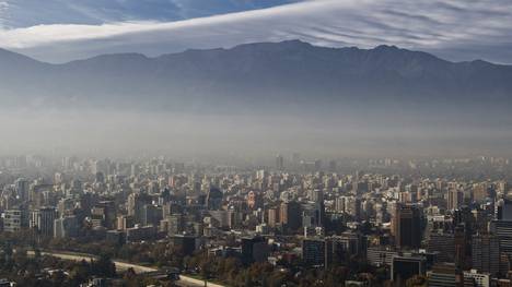 FBL-COPAM2015-CHILE-FEATURE-POLLUTION-Santiago de Chile