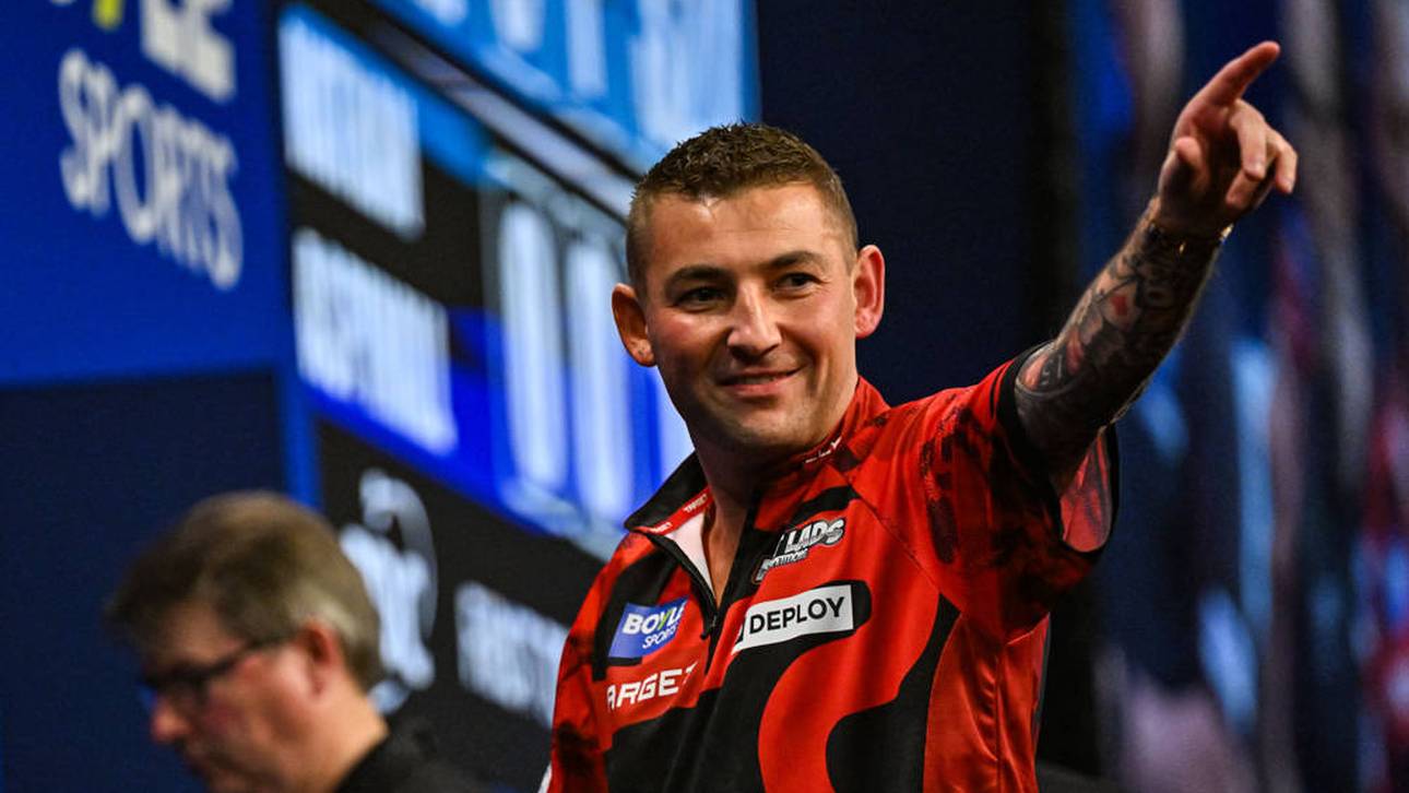 Nathan Aspinall gewinnt die German Darts Championship