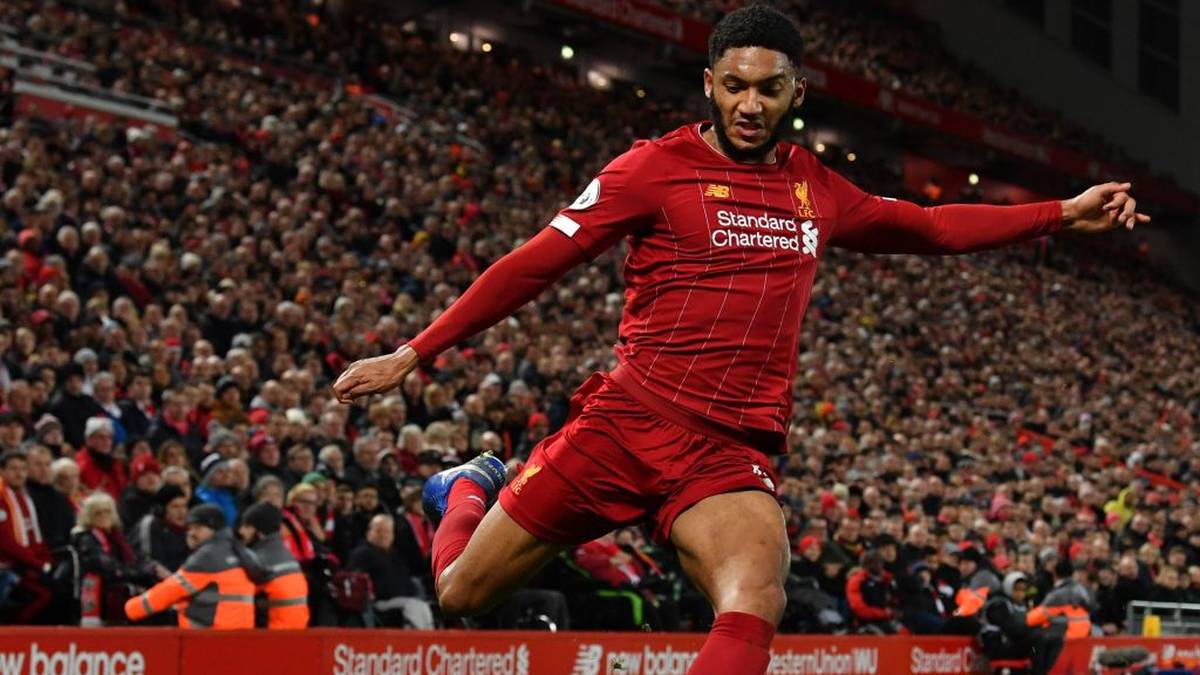 JOE GOMEZ: Bildet mit Van Dijk derzeit das Innenverteidiger-Duo, weil Joel Matip lange verletzt ausfiel. Nicht ganz auf dem Level seines Nebenmanns, aber mit ähnlichen Fähigkeiten gesegnet (Schnelligkeit, Zweikampstärke, ... ). Nicht nur Jürgen Klopp hält ihn für einen "außergewöhnlichen Fußballer" 