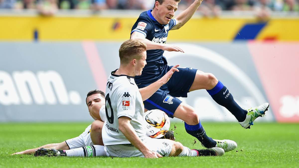 Borussia Moenchengladbach v Hertha BSC - Bundesliga