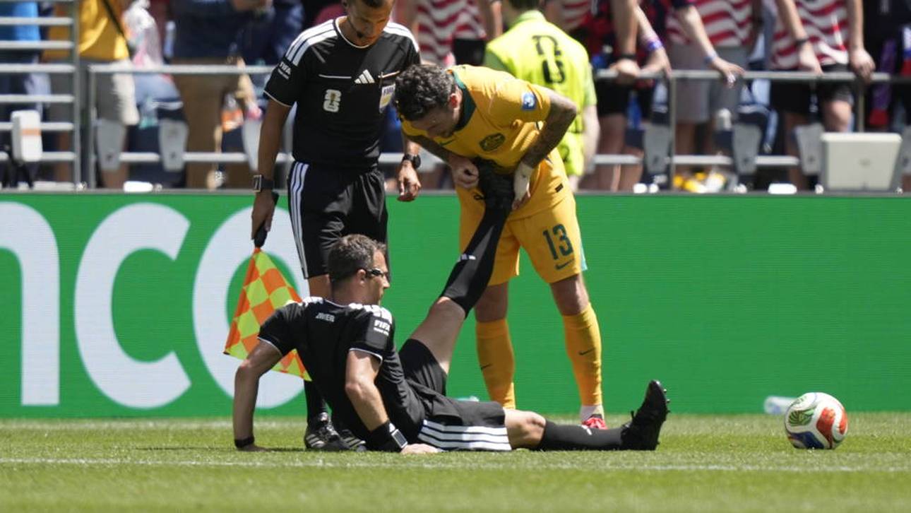 Schweinsteiger scherzt über Zwayer