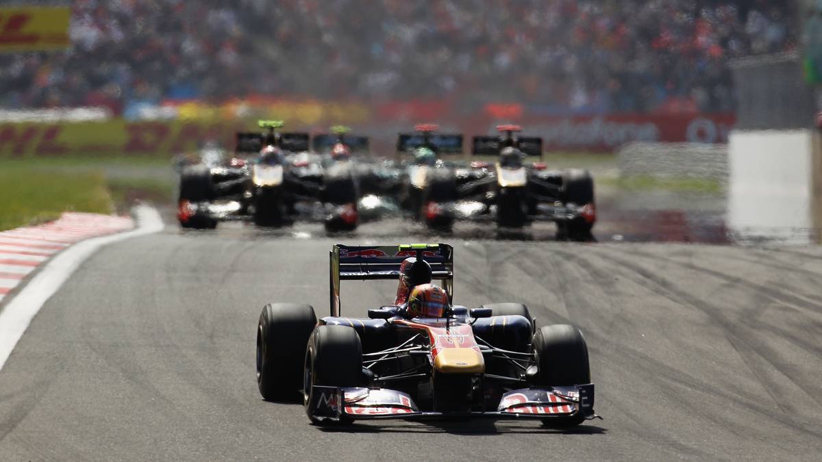 ISTANBUL PARK CIRCUIT: Zwischen 2005 und 2011 fand der Große Preis der Türkei am Bosporus statt. Wie so vielen Leidgenossen wurde dem Circuit die Königsklasse irgendwann zu teuer. Mit anderen großen Serien wie Motorrad-WM oder die Tourenwagen-WM war bereits Ende 2007 Schluss