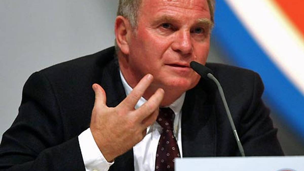 "Wenn Christoph Daum nicht so bescheuert gewesen wäre, eine Haarprobe zu geben, hätte ich das Spiel nie gewinnen können. Stellen sie sich mal vor, er hätte diese Probe nicht gemacht. Ich weiß nicht was mit mir passiert wäre", blickte Hoeneß später nachdenklich auf die Angelegenheit zurück