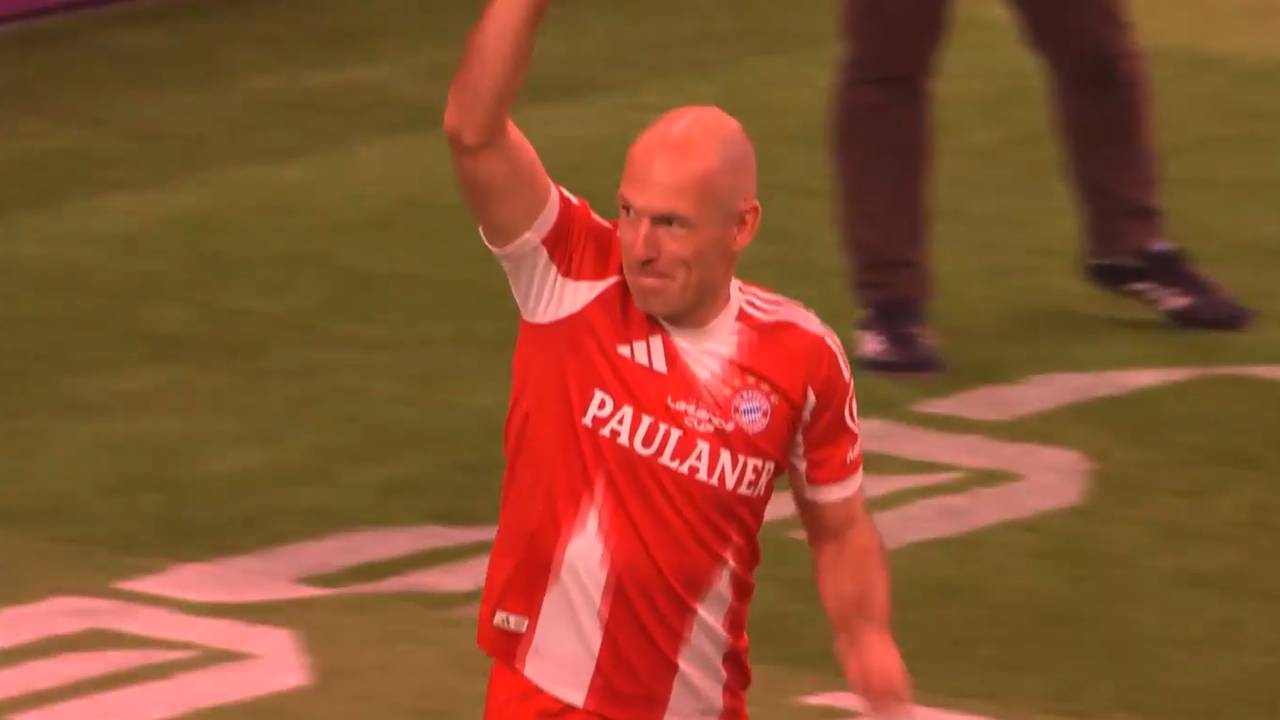 Robben ist da! Spektakuläre Bayern-Rückkehr beim Legends-Cup